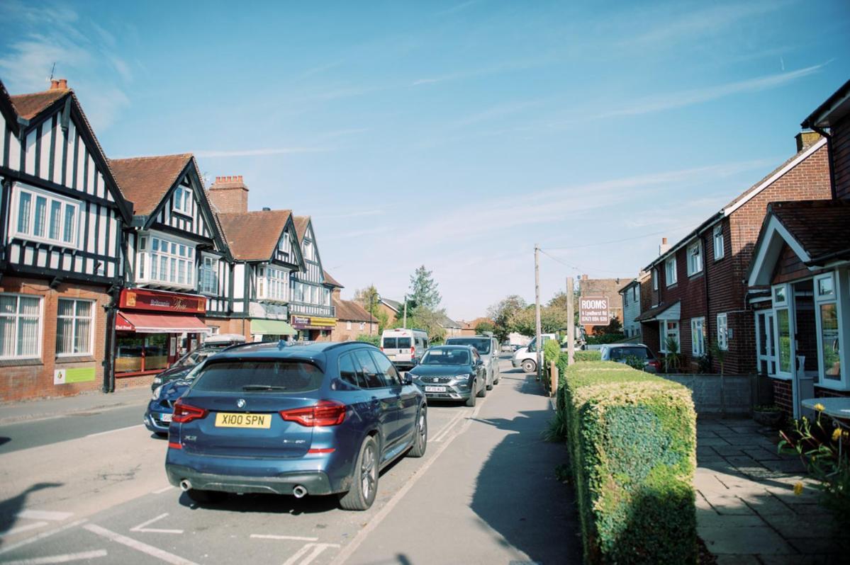 4 Lyndhurst Rd Brockenhurst Exteriér fotografie